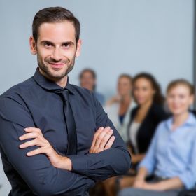 Manažeři a podnikatelé